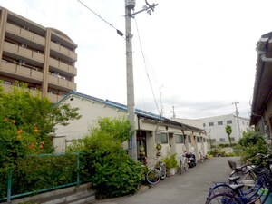 砂原平屋