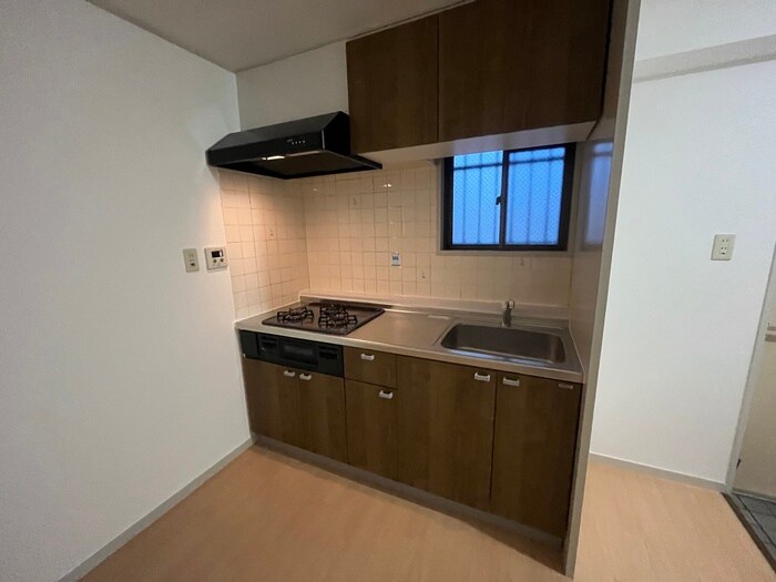 キッチン ハイツ菊水