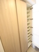 靴箱 パークホームズLaLa門真（507）