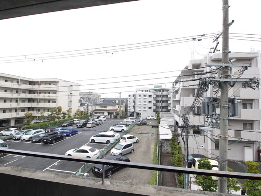 室内からの展望 ｼｪｲﾅﾎﾞｰﾈﾝ芦屋