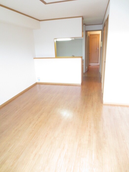 居室 フレンドリ－・エデンＢ