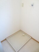 洗濯機置場 フレンドリ－・エデンＢ