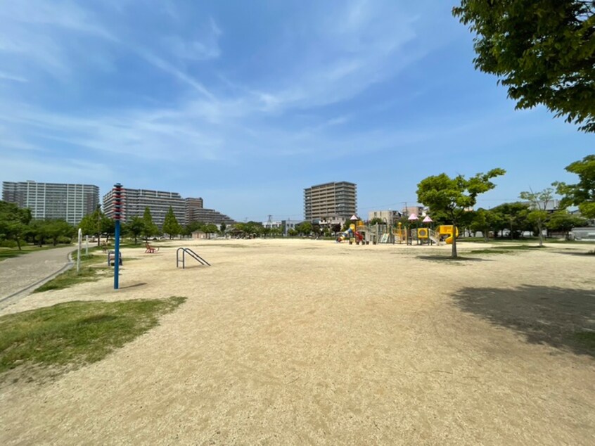 鳳公園(公園)まで650m フォレストバ－ムＡ棟