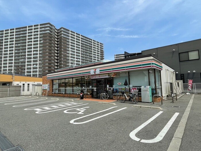 セブンイレブン堺鳳南町３丁店(コンビニ)まで450m フォレストバ－ムＡ棟