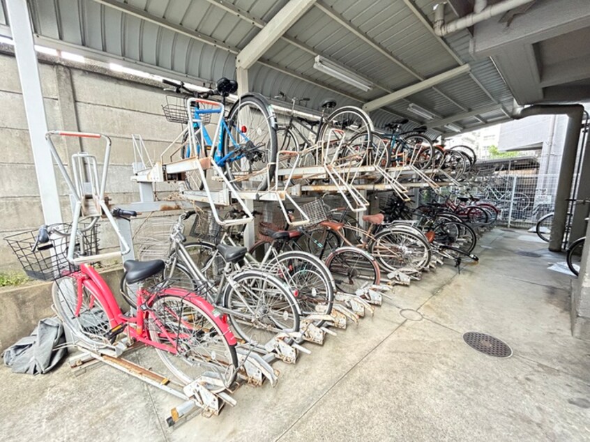 駐輪場 プラネシア星の子京都駅前