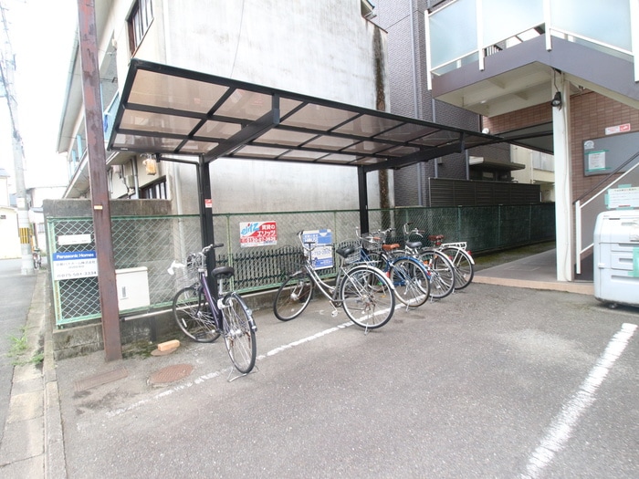駐輪場 ｺｰﾎﾟ茶山