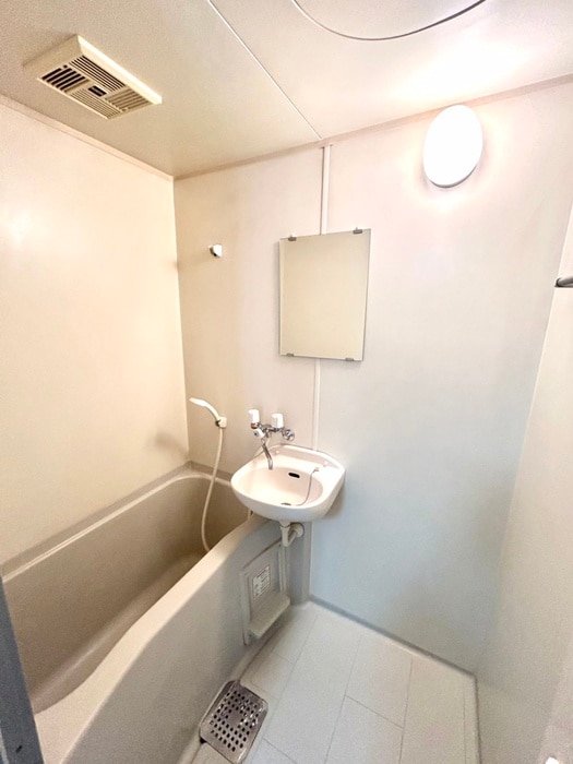 バス／シャワールーム等 Ｆ・グレース住道