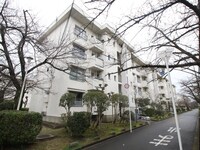 香里三井F住宅79号棟（402）