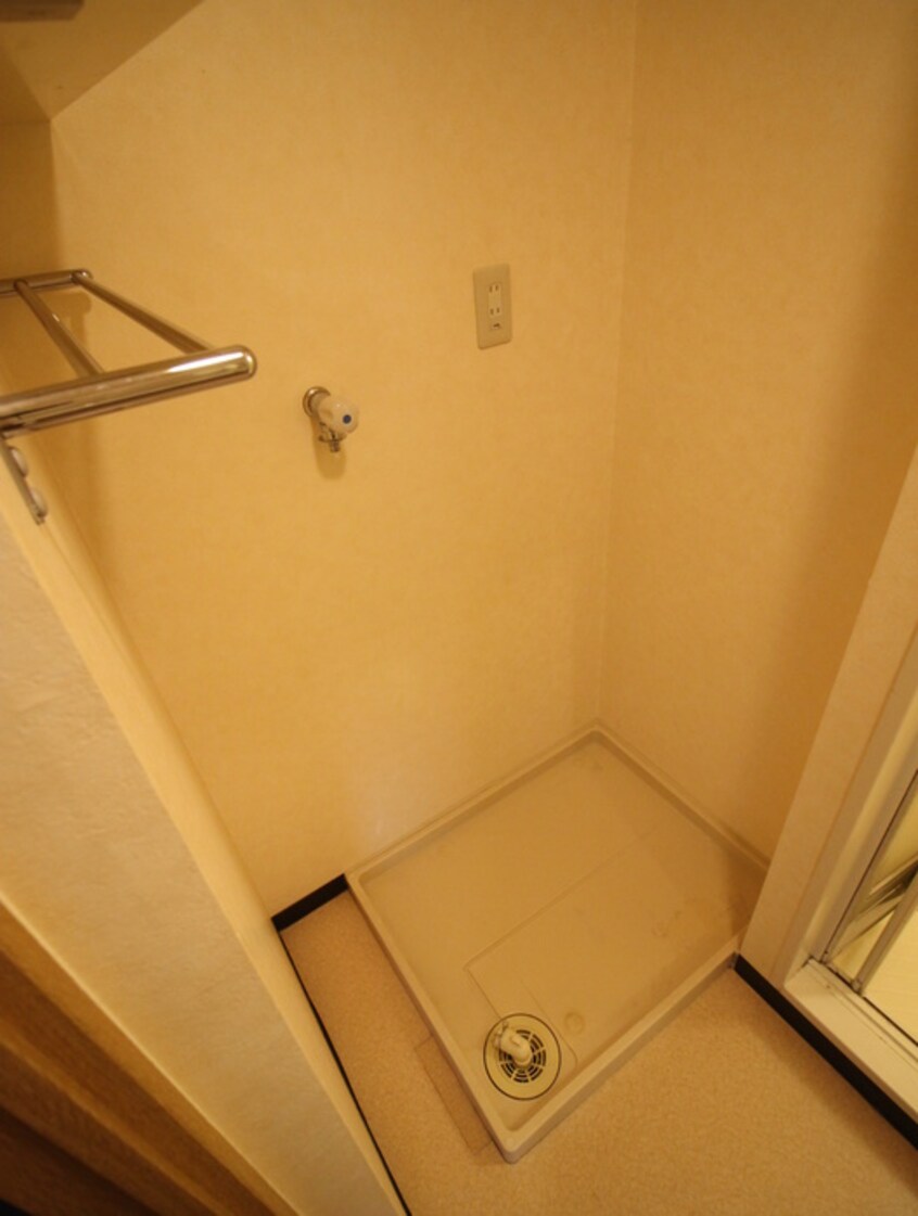 洗濯機置場 ティンカ－ベル