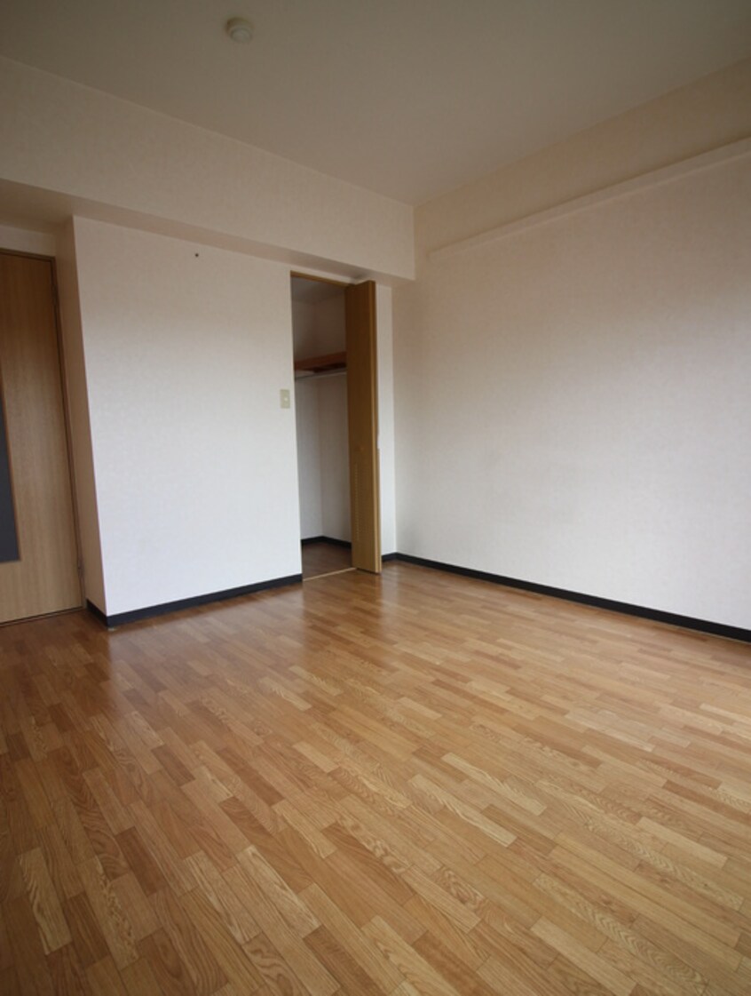 居室 ティンカ－ベル