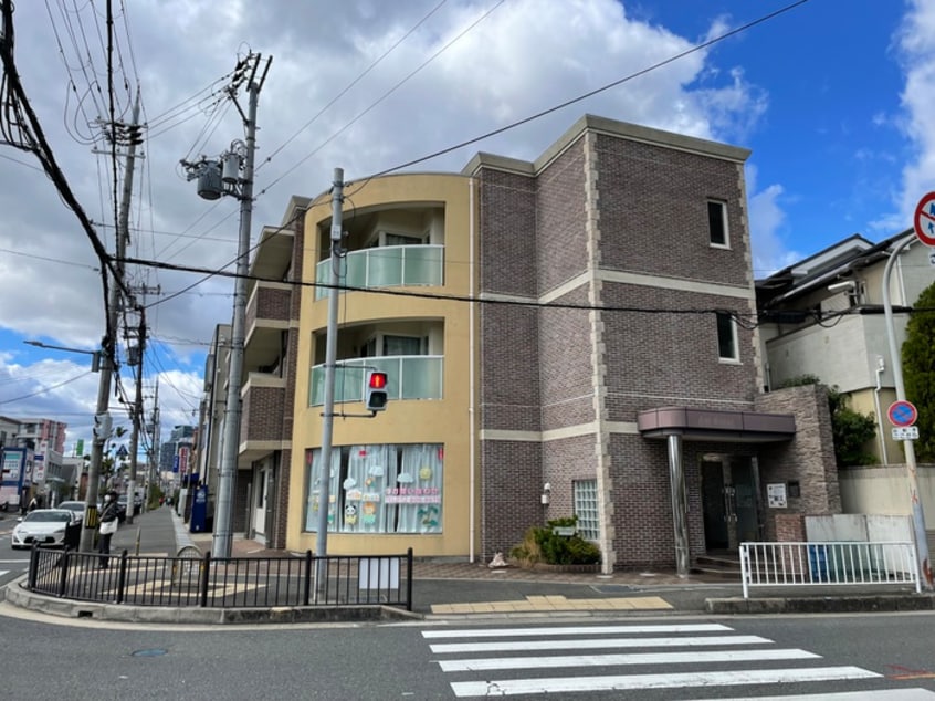 外観写真 アートグレイス