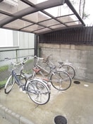 駐輪場 エスタシオン泉川