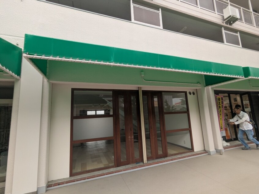 玄関 藤和市岡ハイタウン（206）