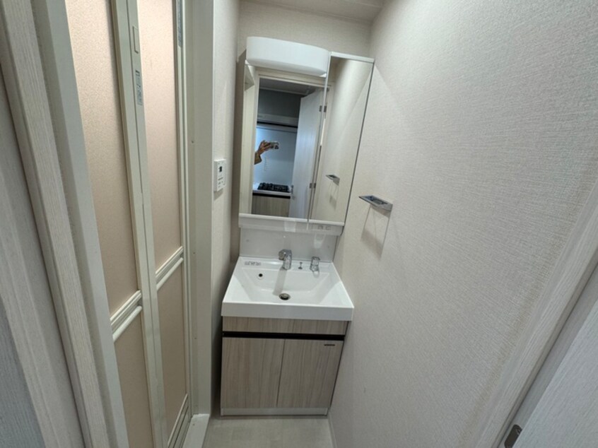 洗面 ワールドアイ大阪城EASTⅢ(803)