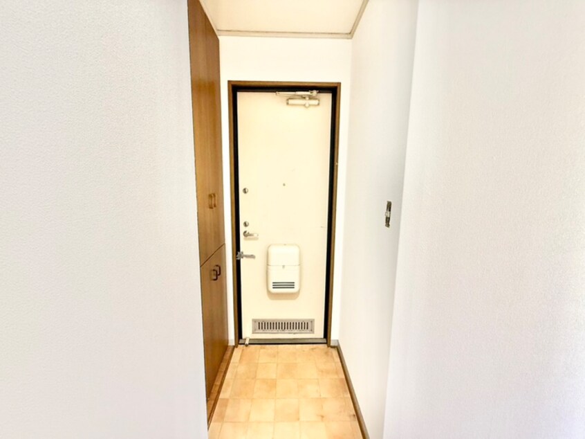 玄関 グリ－ンパ－ク鴻池Ｃ棟