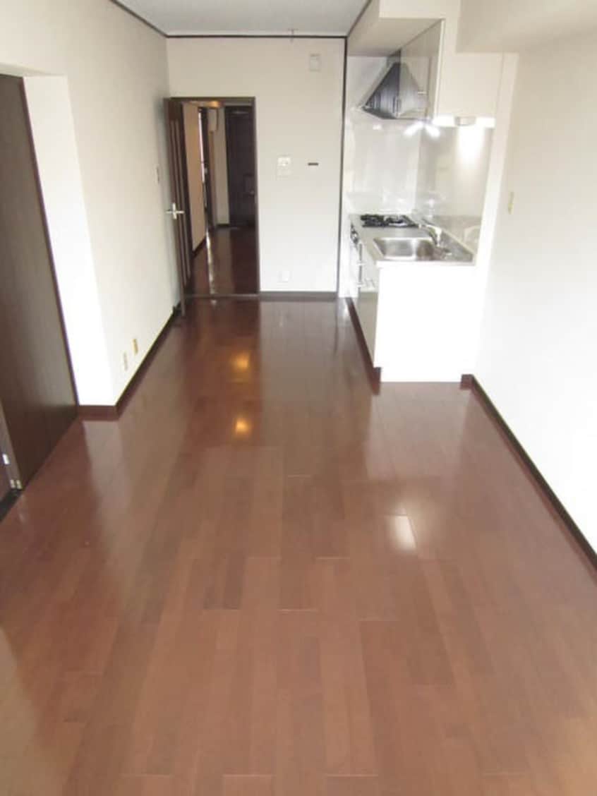 居室 シャンポール山科