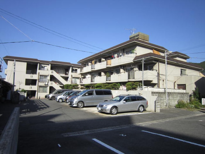 駐車場 シャンポール山科