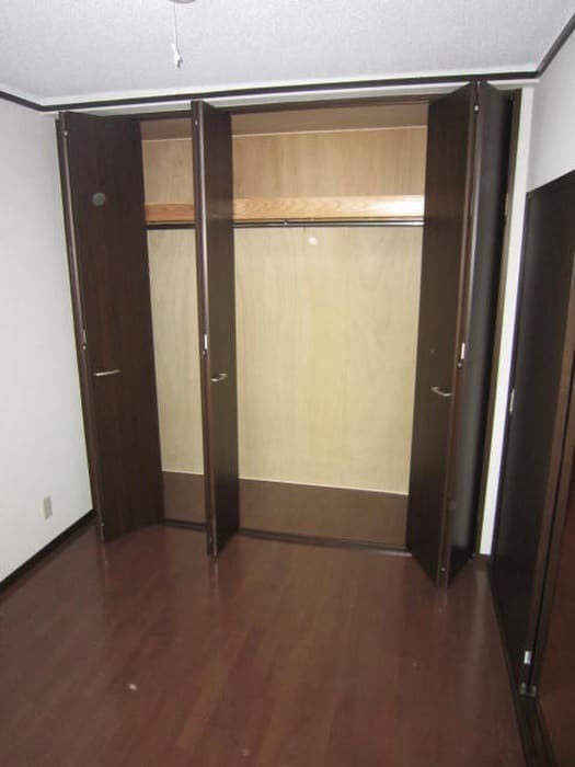 収納 シャンポール山科