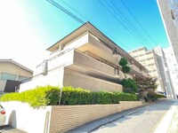 ルネ・シャンポール山科