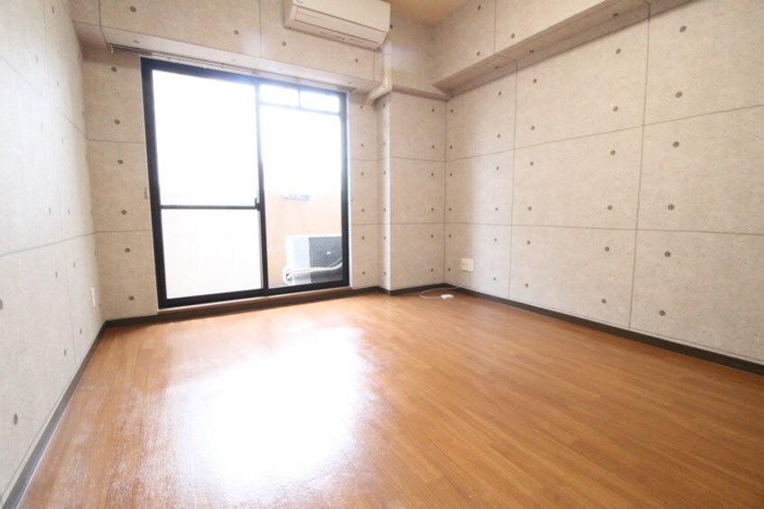 居室 エバースクエア同心