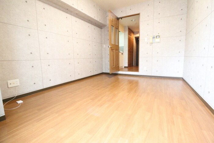 居室 エバースクエア同心