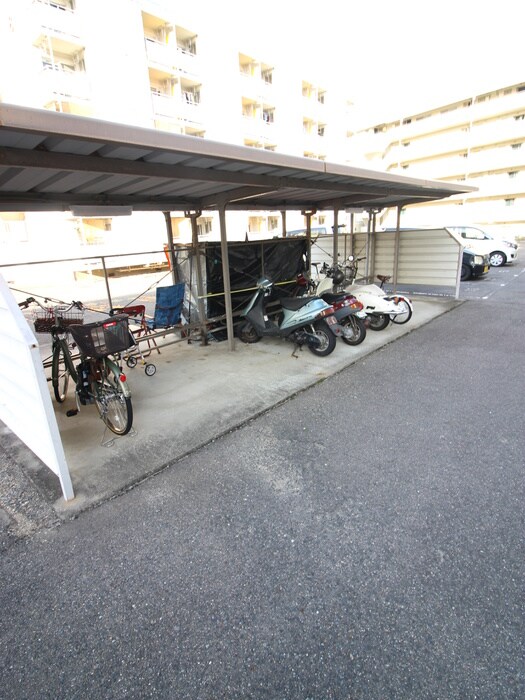 駐輪場 ビレッジハウス伏屋9号棟
