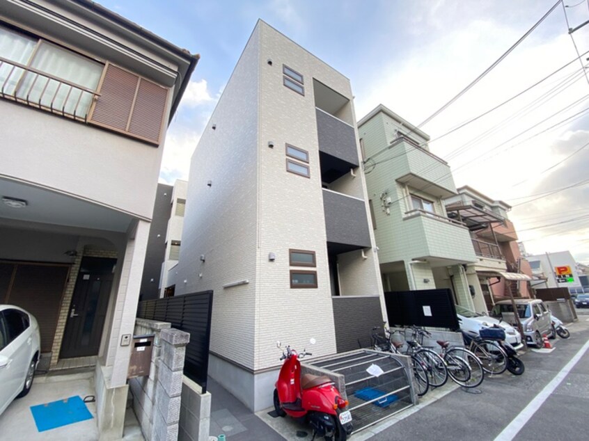 外観写真 REGALEST西宮北口