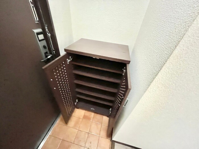 靴箱 メゾン瀬川