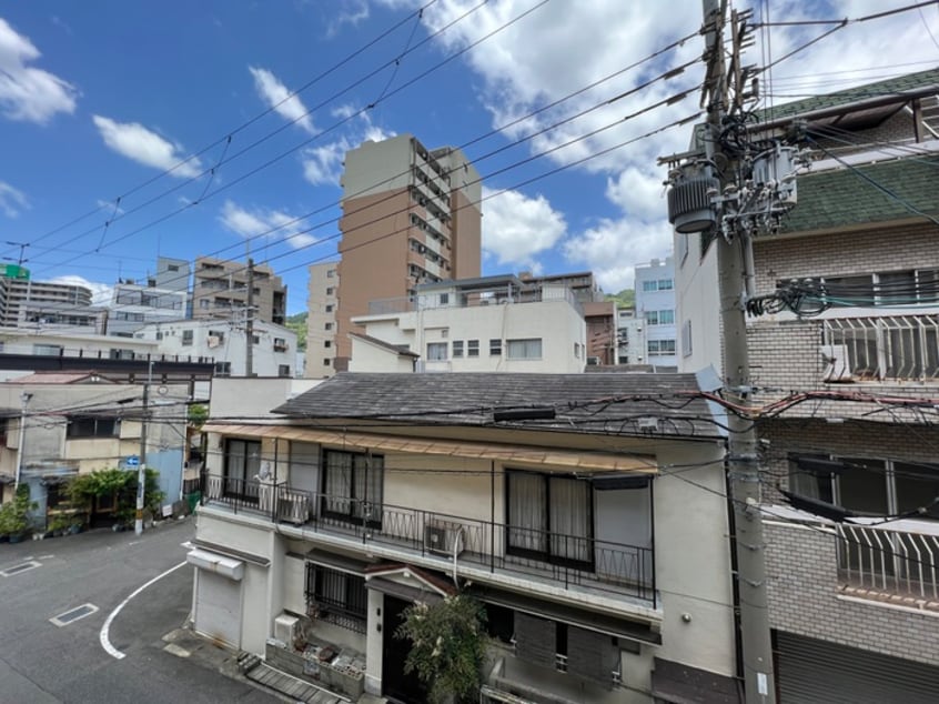 室内からの展望 クロワ－トル二宮