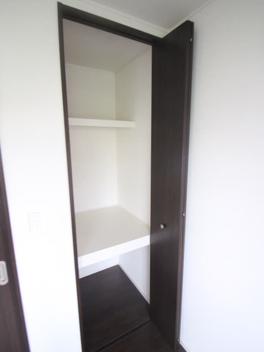 収納 ソ－レアストロC棟