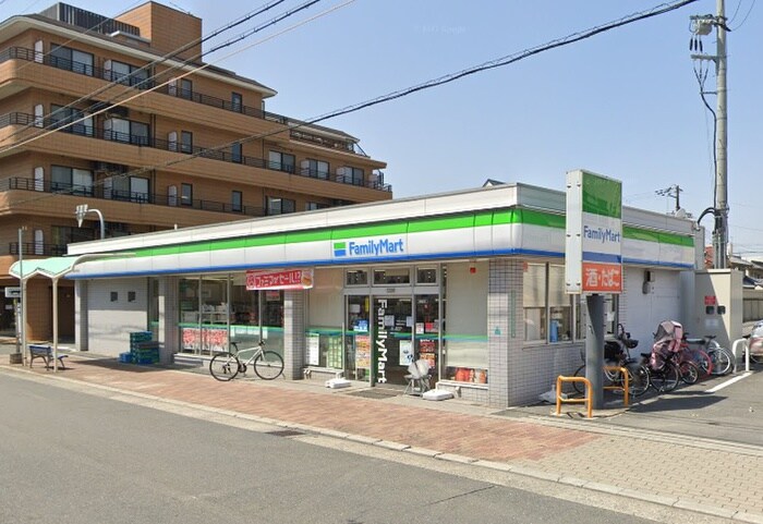 ファミリーマート(コンビニ)まで350m H-maison加美正覚寺XII