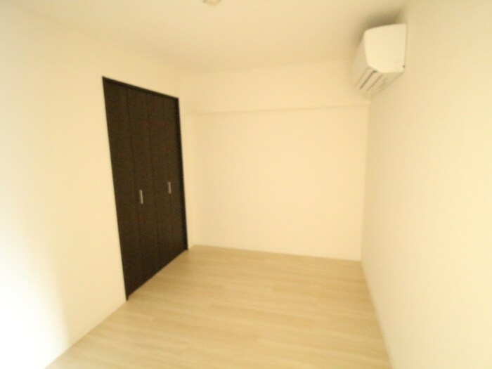 居室 内田ロイヤルハイツ