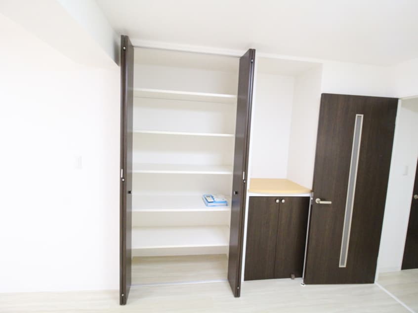 収納 内田ロイヤルハイツ