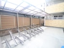 駐輪場 ピレーネ赤川