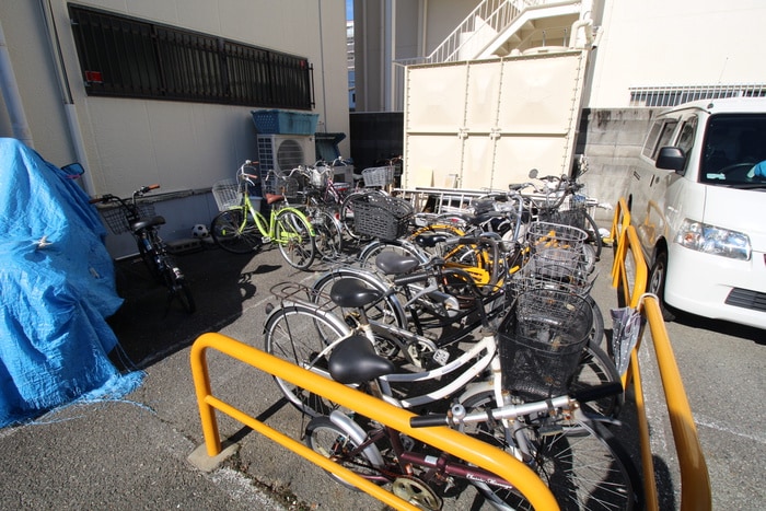 駐輪場 橋本ビル