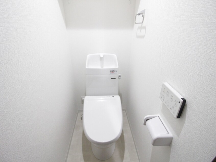トイレ H-maison加美正覚寺XI