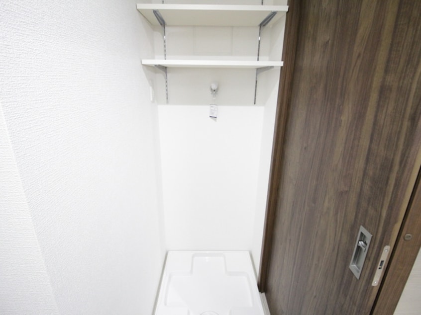 洗濯機置場 H-maison加美正覚寺XI