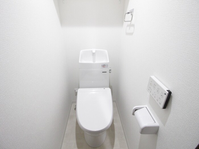 トイレ H-maison加美正覚寺XI