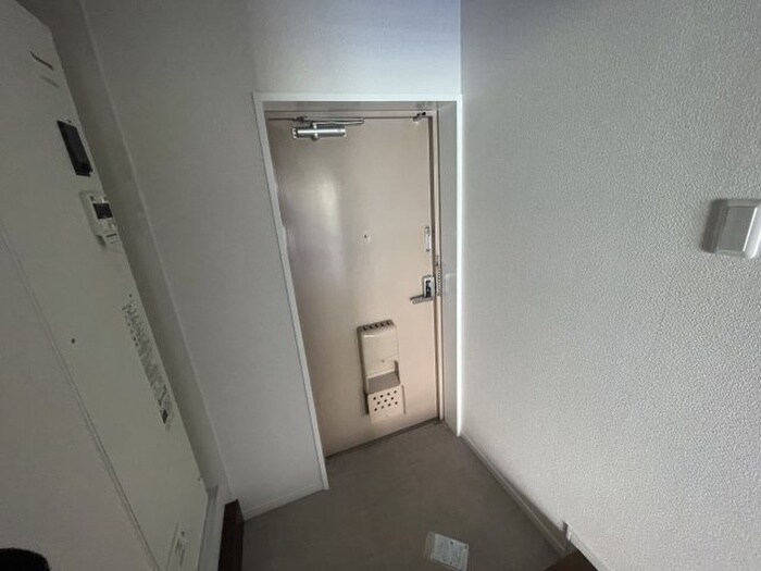 玄関 メゾン・アン・ブラン