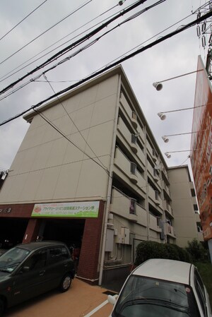 メゾン石津