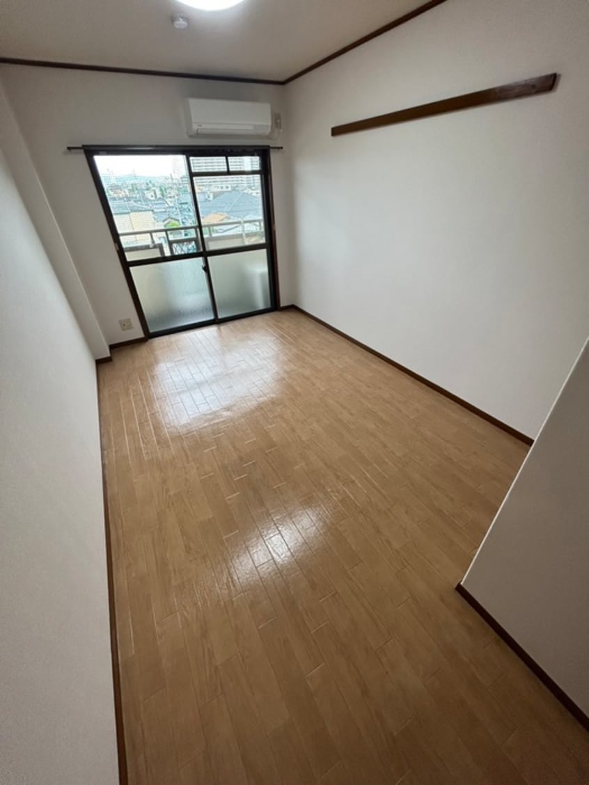 居室 シャングリ・ラ