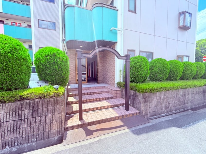 エントランス部分 シャングリ・ラ