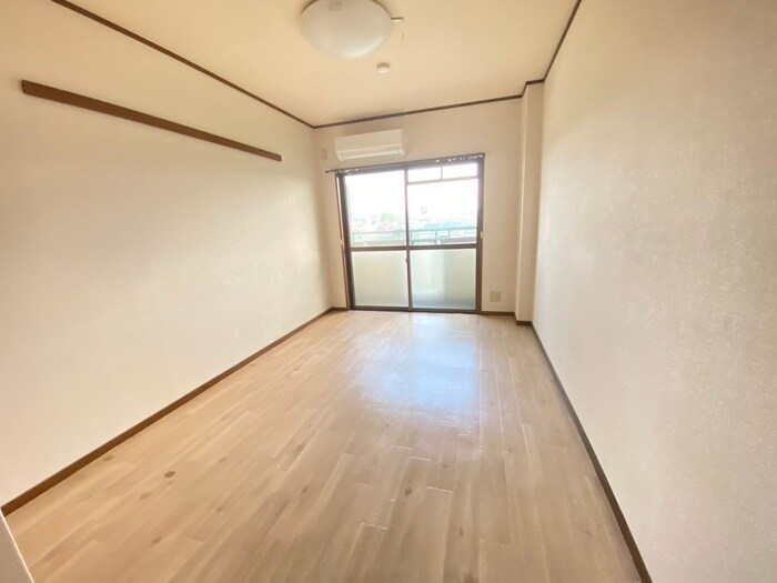 居室 シャングリ・ラ