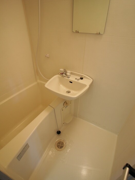 バス／シャワールーム等 シャングリ・ラ