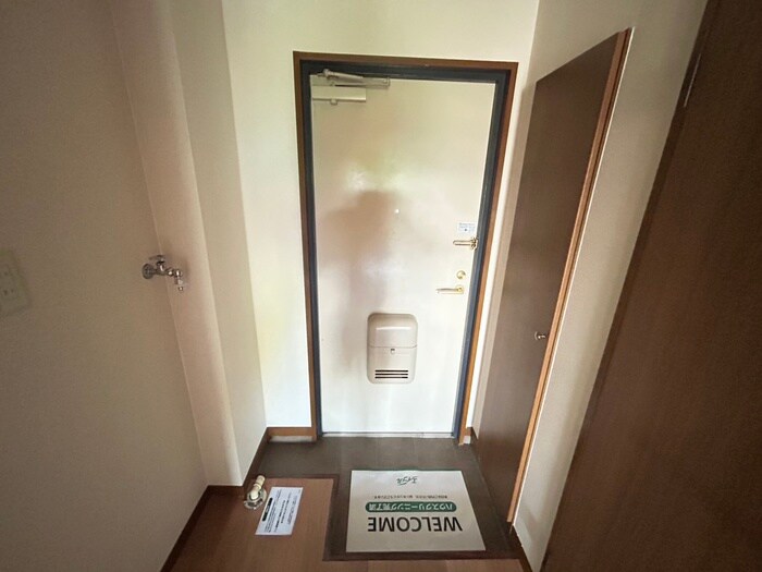 玄関 シャングリ・ラ