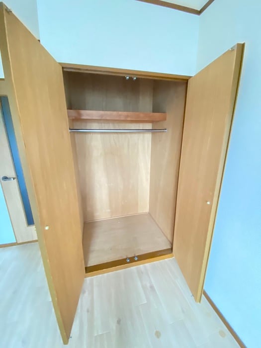 収納 シャングリ・ラ