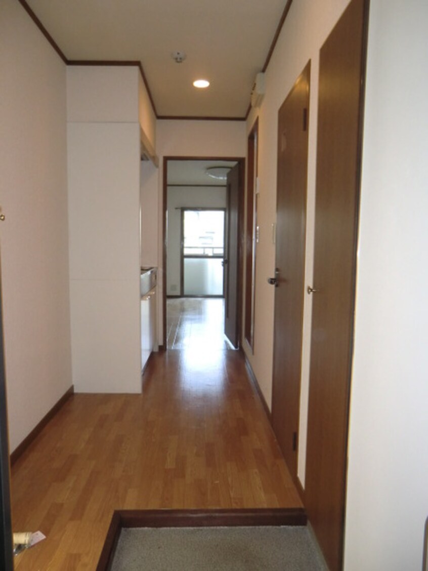 玄関 シャングリ・ラ