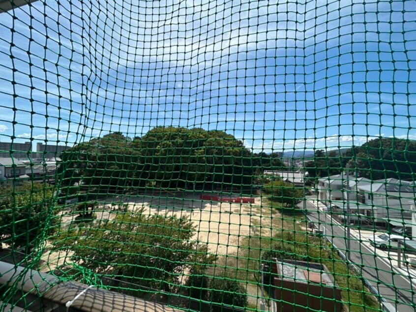 室内からの展望 シャングリ・ラ