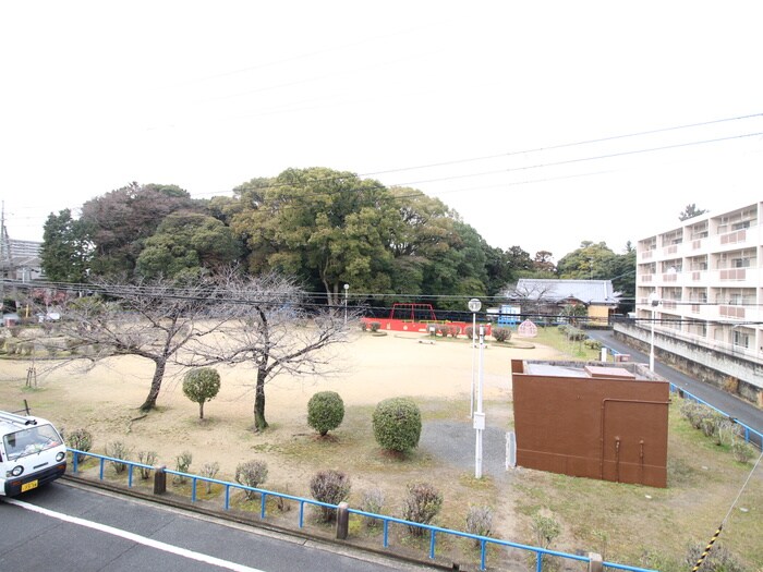 室内からの展望 シャングリ・ラ