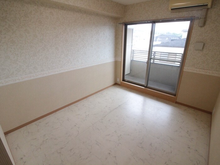 居室 アルティスタ祇園